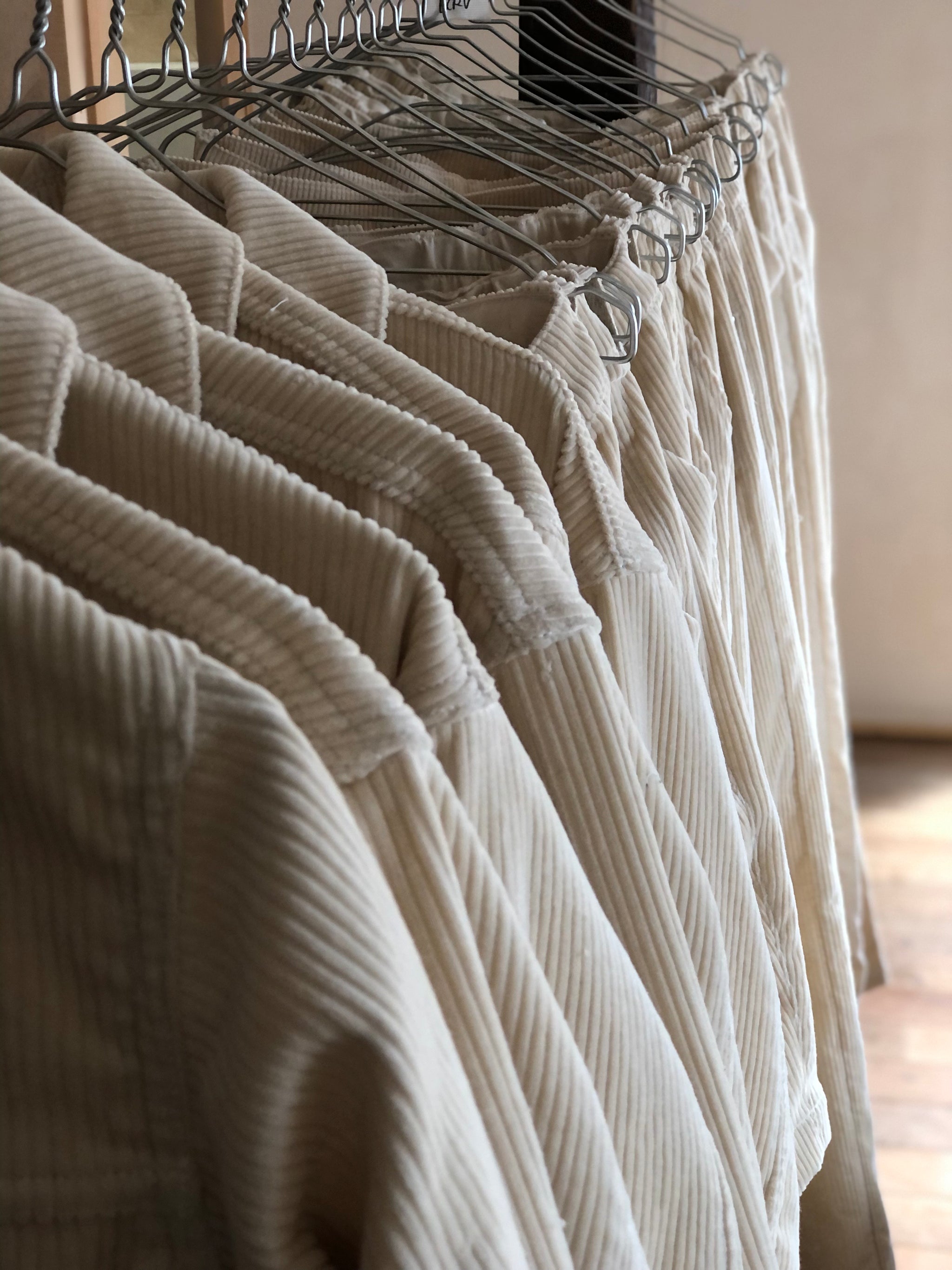 C.T.L STRAIGHT CORDUROY PANTS / AKANE – COTTLE WEB SHOP